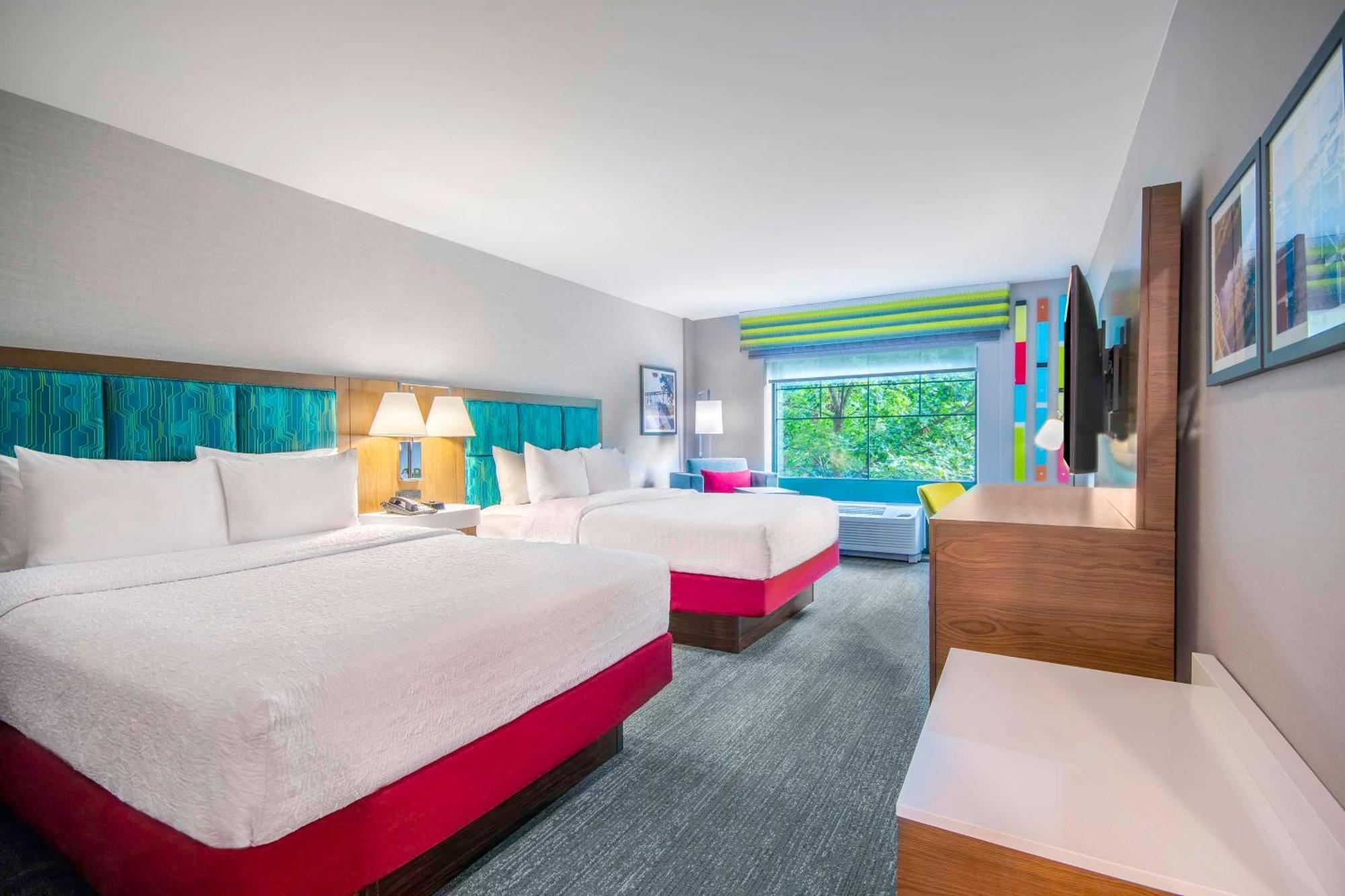 Hampton Inn East Aurora Экстерьер фото